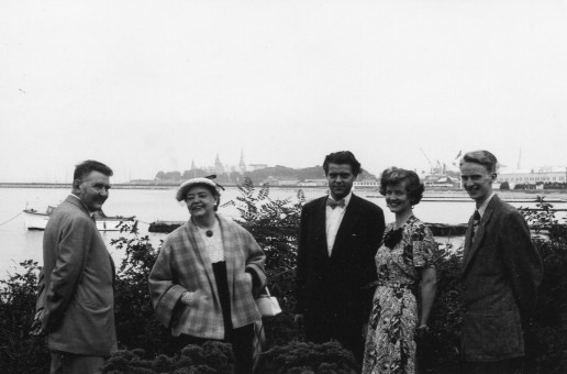 1953 Með Sigurði Nordal og fjölskyldu