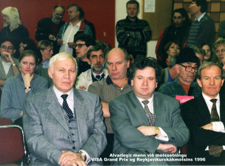 1996 Davíð Oddsson, forsætisráðherra ásamt Einari S. og fleirum 6.2.2011 15-05-57.2011 15-05-57